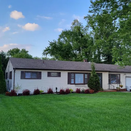 Buy this 3 bed house on Dayton-Oxford Road in Franklin, OH 45005