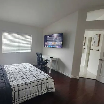 Image 1 - San Diego, CA - House for rent