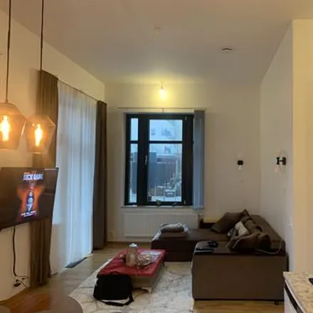 Rent this 3 bed condo on Solhöjdsgatan 25 in 211 11 Malmo, Sweden