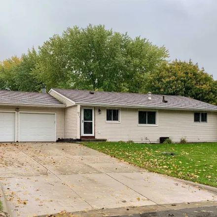 Buy this 3 bed house on 624 Yorktown Road in DeForest, Dane County