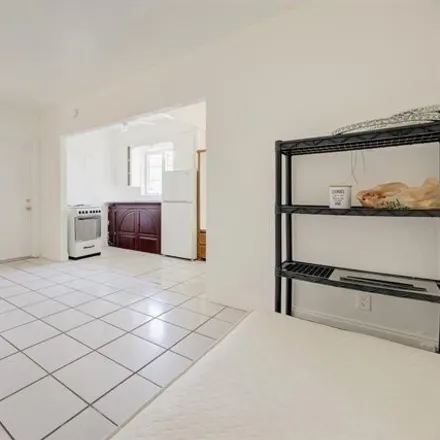 Image 3 - 1950 Pierce Street, Hollywood, FL 33020, USA - Apartment for rent