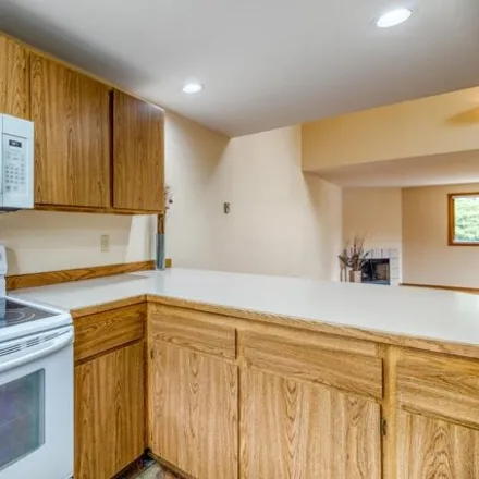 Image 6 - 1050 Ne Butler Market Rd Apt 13, Bend, Oregon, 97701 - Condo for sale