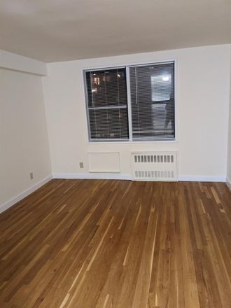 Rent this 1 bed room on 15 Stewart Place in White Plains, NY 10603