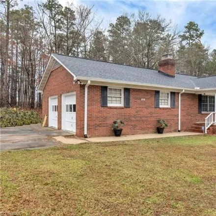 Image 3 - 275 Callaway Dr, Salisbury, North Carolina, 28146 - House for sale