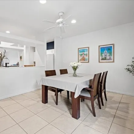 Rent this 2 bed townhouse on Quantum at Flagler in Northeast 5th Avenue, Fort Lauderdale