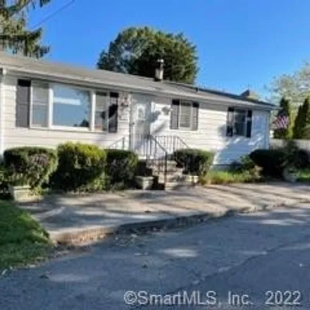 Rent this 3 bed house on 20 Parker Place in Branford, CT 06405