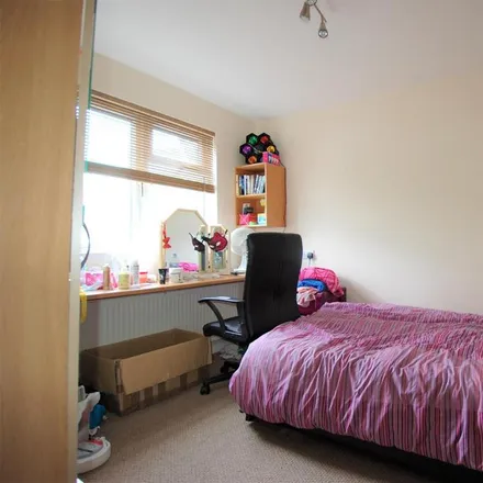 Rent this 1 bed townhouse on 206 Tiverton Road in Selly Oak, B29 6BU