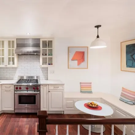 Image 3 - 57 East 75th Street, New York, NY 10021, USA - Apartment for sale