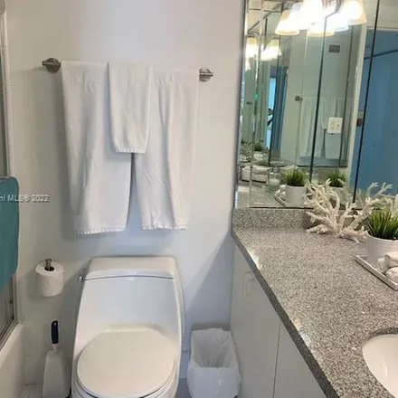 Image 9 - unnamed road, Miami Beach, FL, USA - Apartment for rent