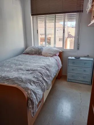 Rent this 3 bed room on Passeig de Rocafonda in 31, 08301 Mataró