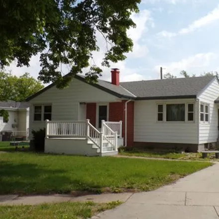 Buy this 3 bed house on 2619 Pawnee Place in Columbus, NE 68601
