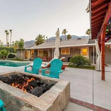 Rent this 3 bed house on 938 North Biskra Road in Palm Springs, CA 92262