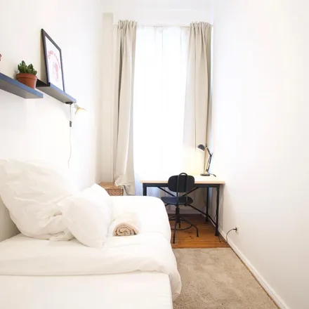 Rent this 5 bed room on Varziner Platz in 12159 Berlin, Germany