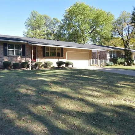 Image 2 - 2208 North 55th Lane, Fort Smith, AR 72904, USA - House for sale