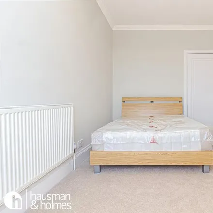 Image 4 - Belmont Court, Finchley Road, London, NW11 7TL, United Kingdom - Apartment for rent