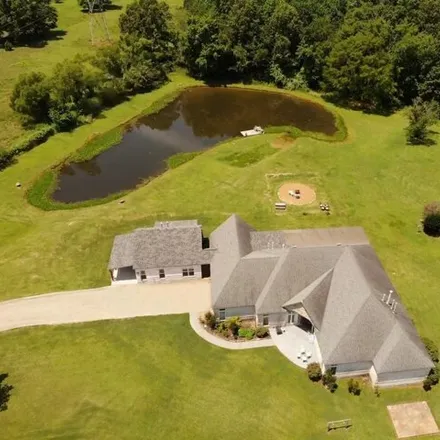 Buy this 5 bed house on Mebane Road in Oakland, TN 38060