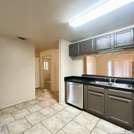 Image 4 - 12796 Uhr Lane, San Antonio, TX 78217, USA - Apartment for rent