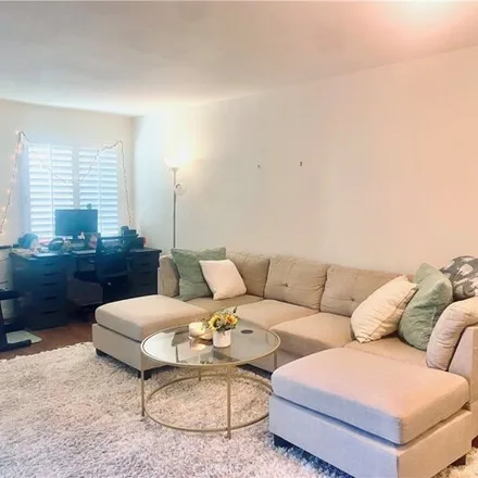 Image 2 - unnamed road, Los Angeles, CA 90732, USA - Condo for sale