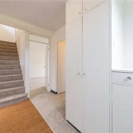 Image 4 - Foxcroft, St Albans, AL1 5SS, United Kingdom - Apartment for rent