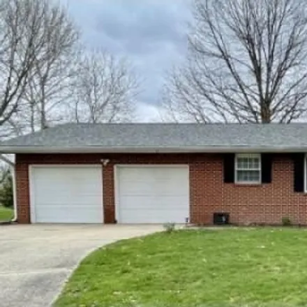 Buy this 3 bed house on 800 Adrian Drive in Sherman, Sangamon County