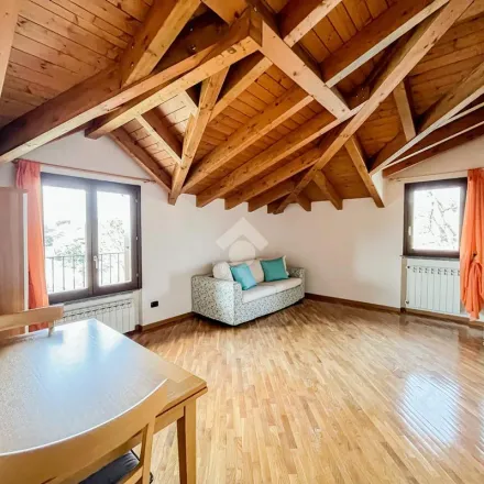 Image 8 - Via Mezana, 21100 Varese VA, Italy - Apartment for rent