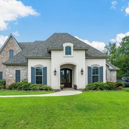 Buy this 5 bed house on 298 Cherry Blossom Lane in Dukedale, Bossier Parish