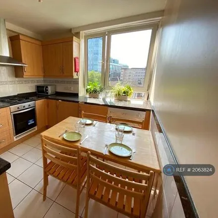 Rent this 4 bed apartment on Royal College of Physicians in 11 St Andrew's Place, London