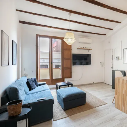 Image 4 - Carrer d'Alcolea, 99, 08014 Barcelona, Spain - Apartment for rent