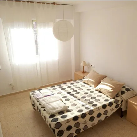 Rent this 2 bed apartment on Avinguda de la Malva-rosa in 35, 46011 Valencia