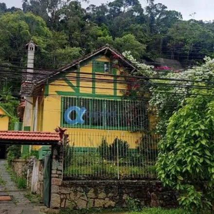 Buy this 6 bed house on Avenida Dom Pedro I in Centro, Petrópolis - RJ