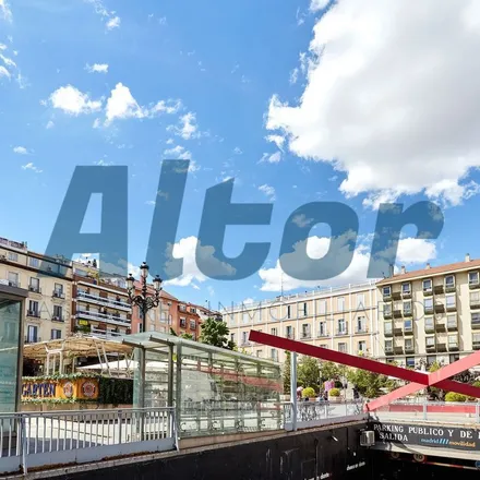 Image 8 - Carrefour Express, Calle de Hortaleza, 28004 Madrid, Spain - Apartment for rent
