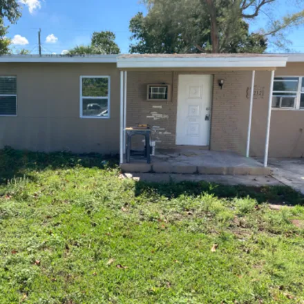 Rent this 4 bed house on 1212 nw 11th ct