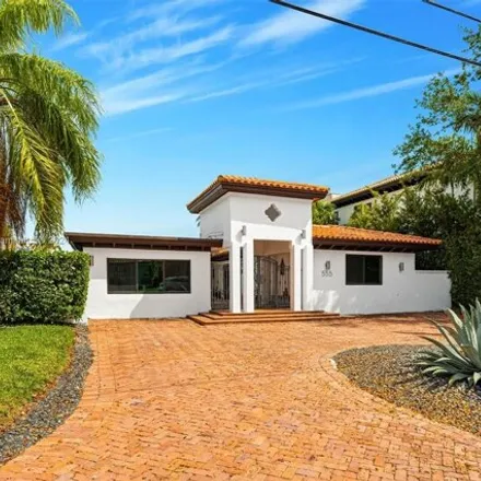 Image 3 - 555 North Shore Drive, Normandy Shores, Miami Beach, FL 33141, USA - House for sale