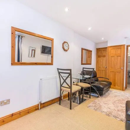 Image 2 - 17 Park Road, London, NW1 4RB, United Kingdom - Apartment for rent