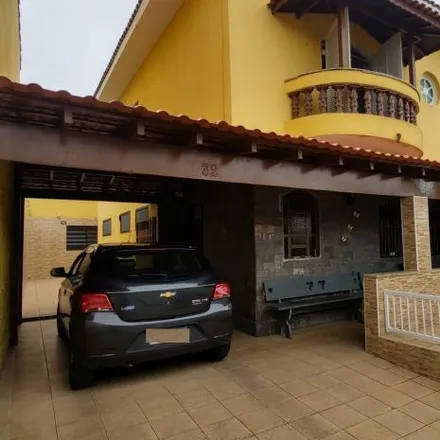 Buy this 4 bed house on Travessa José Jacob Seckler in Jardim Cascata, Mongaguá - SP