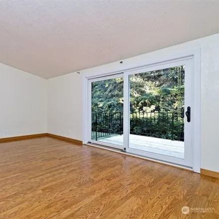 Image 7 - 101 E Dream Ln, Belfair, Washington, 98528 - Apartment for sale