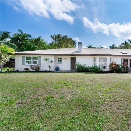 Buy this 3 bed house on 1542 Braman Avenue in Fort Myers, FL 33901