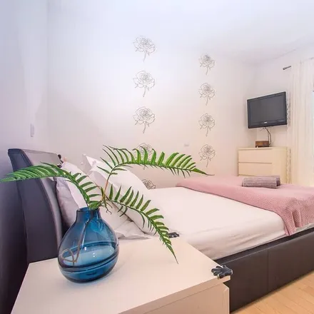 Rent this 7 bed house on 21213 Grad Kaštela