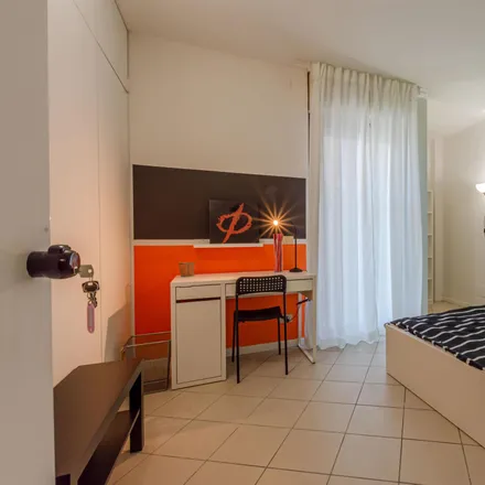 Image 1 - Terreni Ferramenta, Via di Barattularia, 56127 Pisa PI, Italy - Room for rent