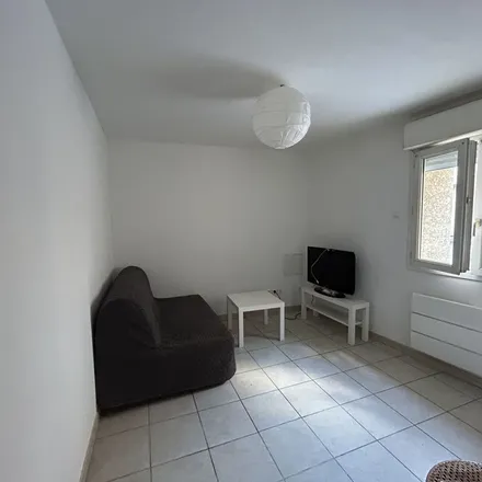 Rent this 2 bed apartment on 15 Avenue Pasteur in 34190 Ganges, France