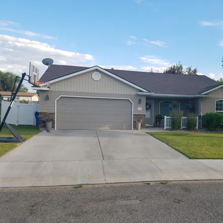 Buy this 4 bed house on 236 Teton Drive in Jerome, ID 83338