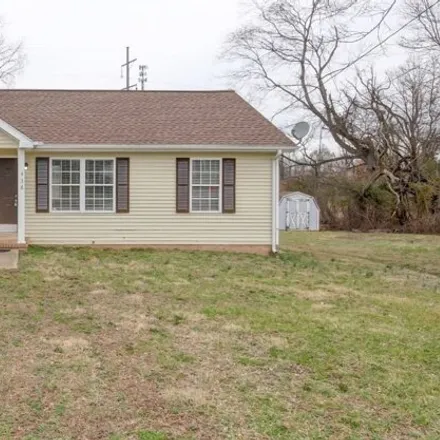 Rent this 3 bed house on 480 Sideline Drive in Oak Grove, Christian County