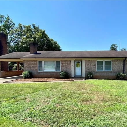 Buy this 3 bed house on 115 Starmount Circle in Magnolia, Morganton