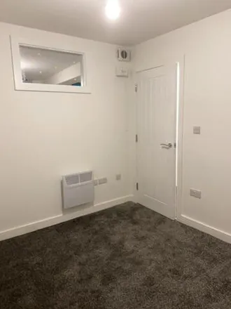 Image 4 - Rowbottom Square, Wigan, WN1 1LN, United Kingdom - Room for rent
