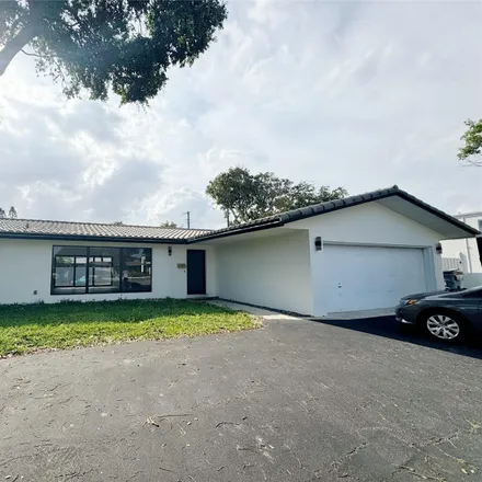 Rent this 3 bed house on 831 South Cypress Road