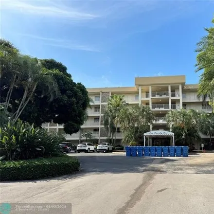 Buy this 3 bed condo on 888 Cypress Grove Way in Pompano Beach, FL 33069