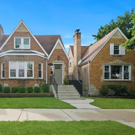 Buy this 4 bed house on 5301 North Lockwood Avenue in Chicago, IL 60630