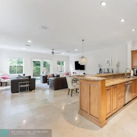 Image 4 - 1026 Southwest 7th Street, Fort Lauderdale, FL 33315, USA - House for sale