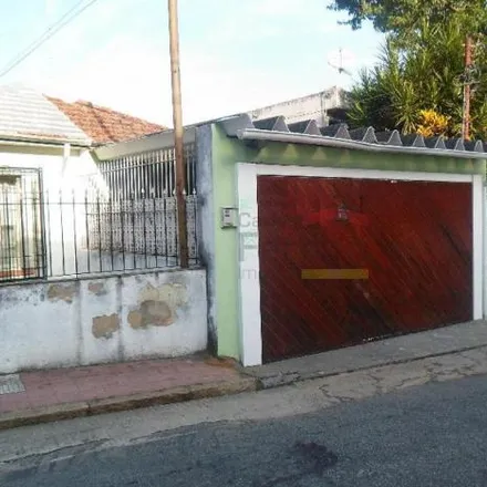 Rent this 3 bed house on Rua Baraqueçaba in Tucuruvi, São Paulo - SP