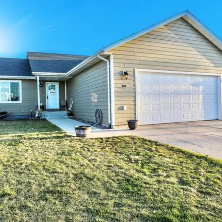 Buy this 4 bed house on 944 28th Avenue Northeast in Aberdeen Township, SD 57401